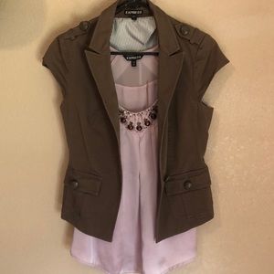 Express sleeveless blazer. Sz 4